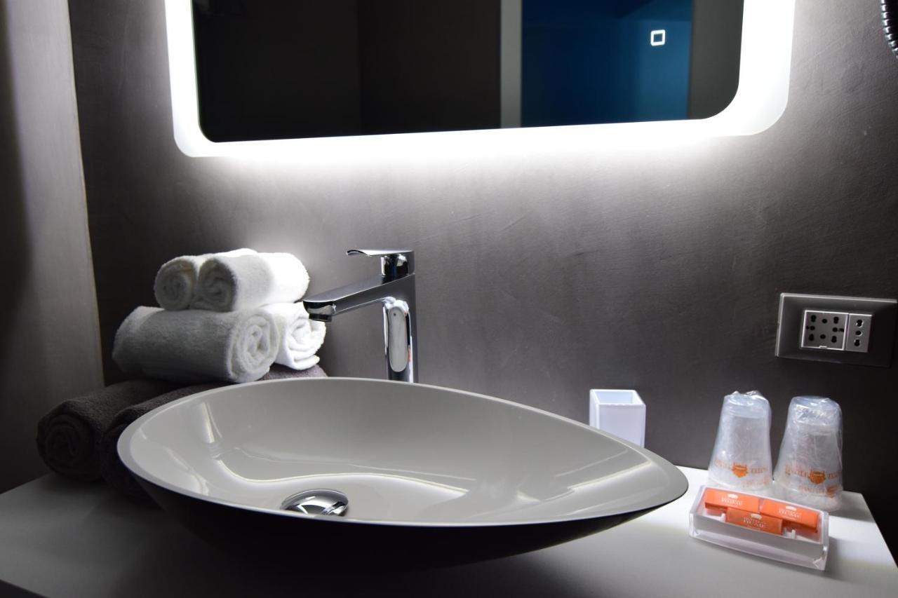 Hotel Fiume Genua